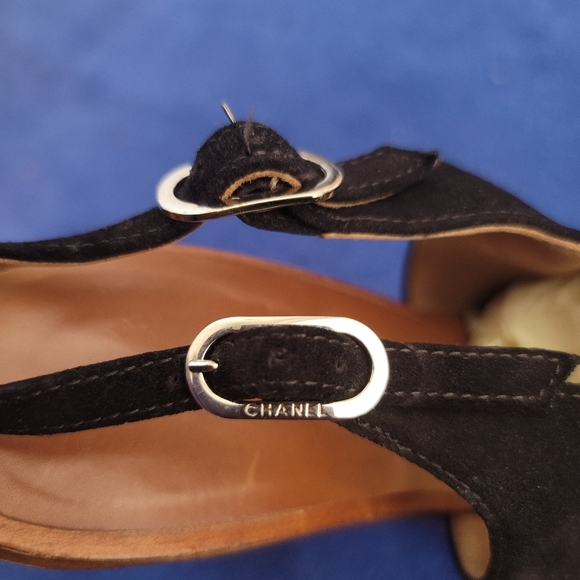 CHANEL Chocolate brown suede shoes - Picture 5 of 5